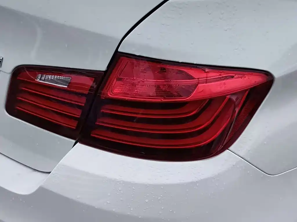 BMW BMW 5 Series 2013 520Li Elegant Edition 2014 - thumbnail 6