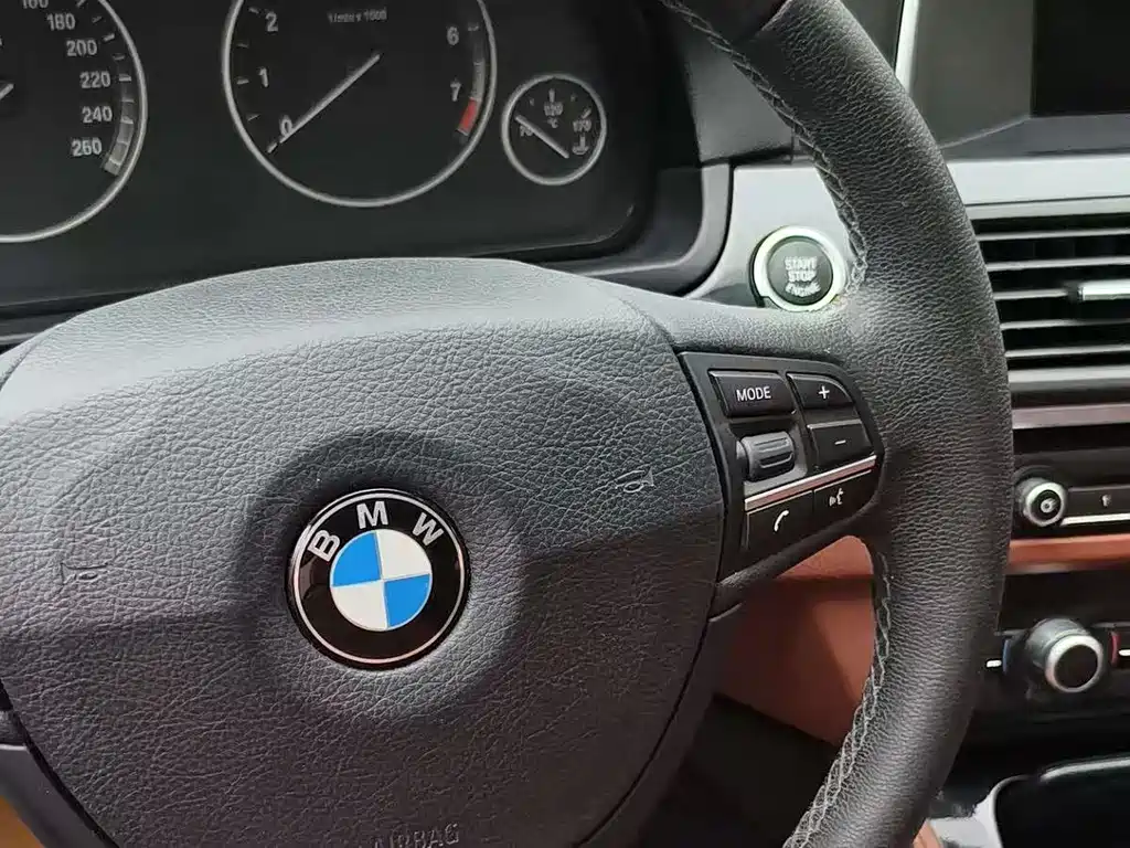 BMW BMW 5 Series 2013 520Li Elegant Edition 2014 - thumbnail 11