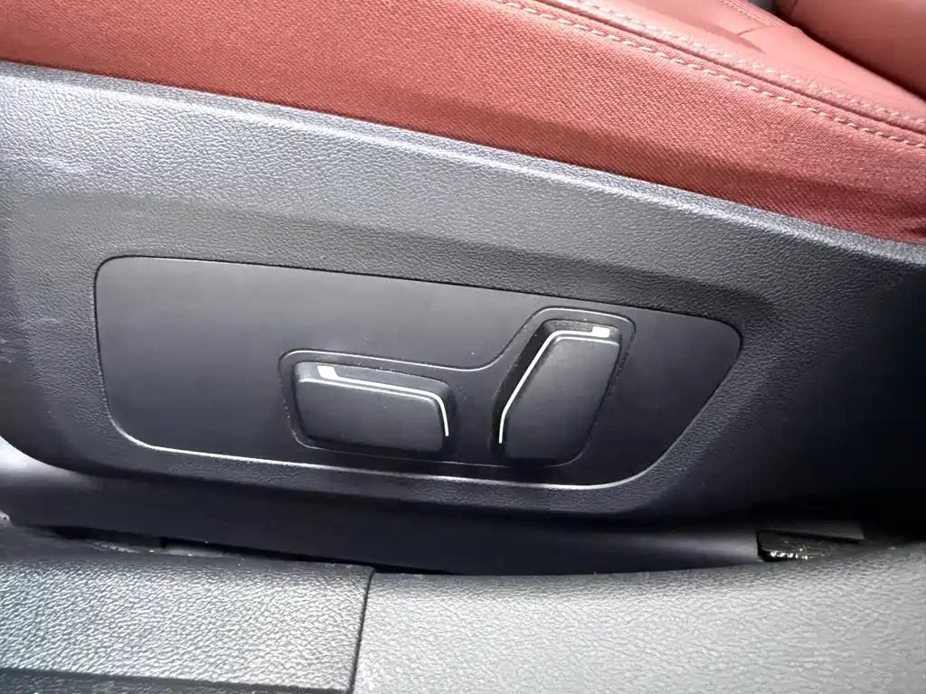 BMW BMW i3 eDrive 35 L 2025 - thumbnail 17