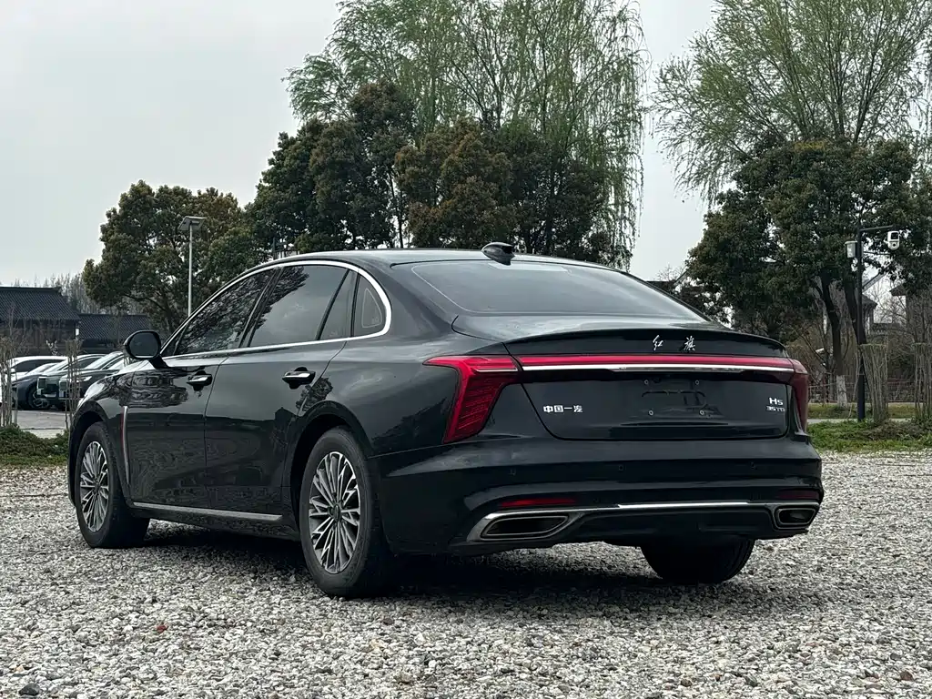 Hongqi Hongqi H5 2023 1.5T DCT ZhiLian QiYue Edition 2023 - thumbnail 4