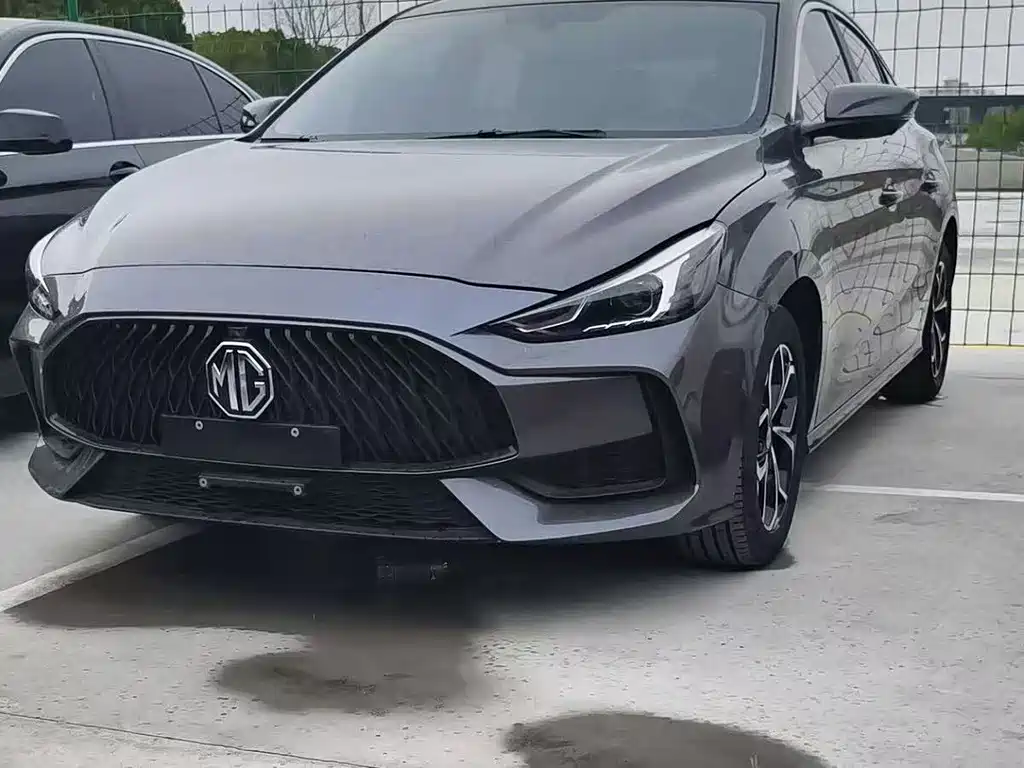 MG MG5 2021 180DVVT CVT Youth Fashion Edition 2021