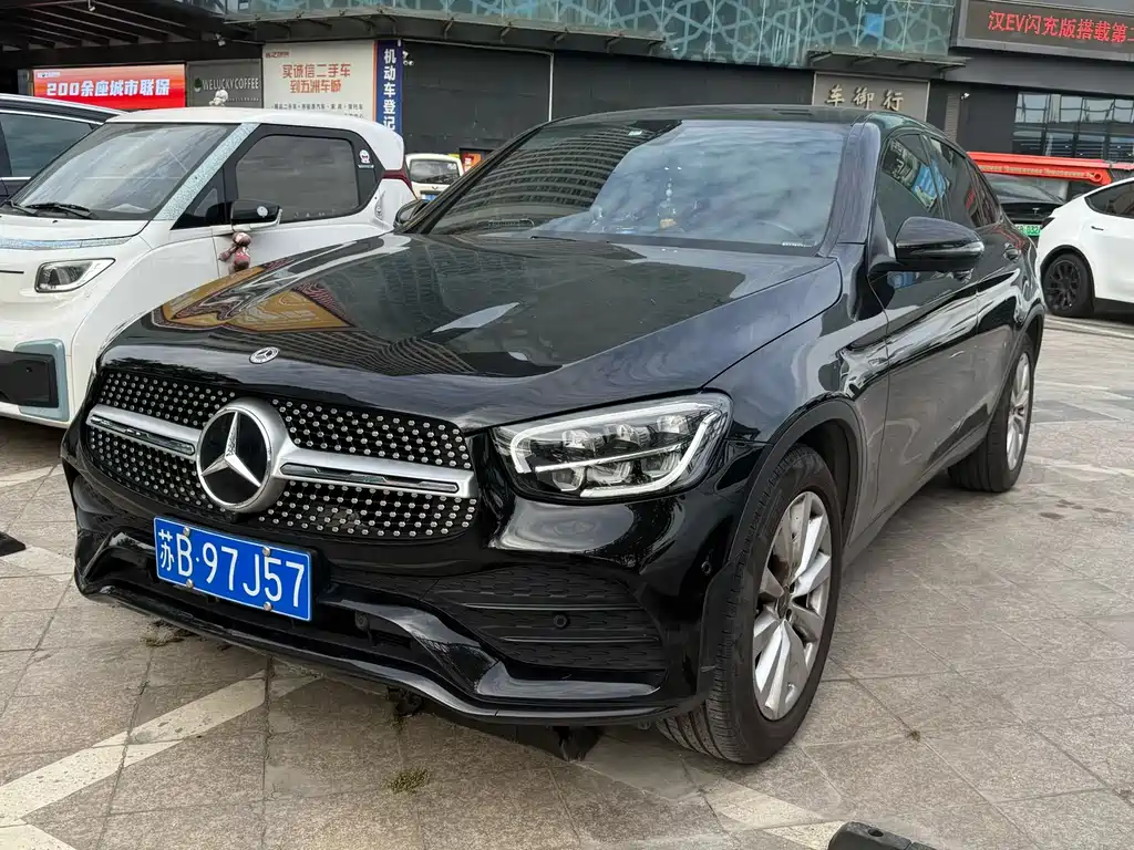 Mercedes-Benz Mercedes-Benz GLC Coupe 2020 GLC 260 4MATIC Coupe SUV 2021 - thumbnail 2