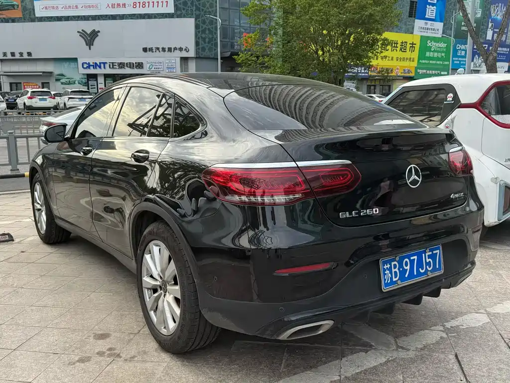 Mercedes-Benz Mercedes-Benz GLC Coupe 2020 GLC 260 4MATIC Coupe SUV 2021 - thumbnail 6