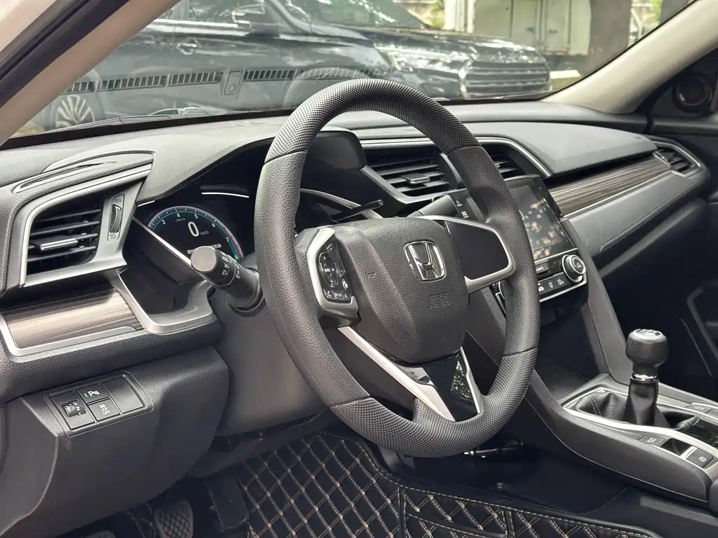 Honda Honda Civic 2019 220TURBO Manual Sport Edition China V 2021 - thumbnail 7