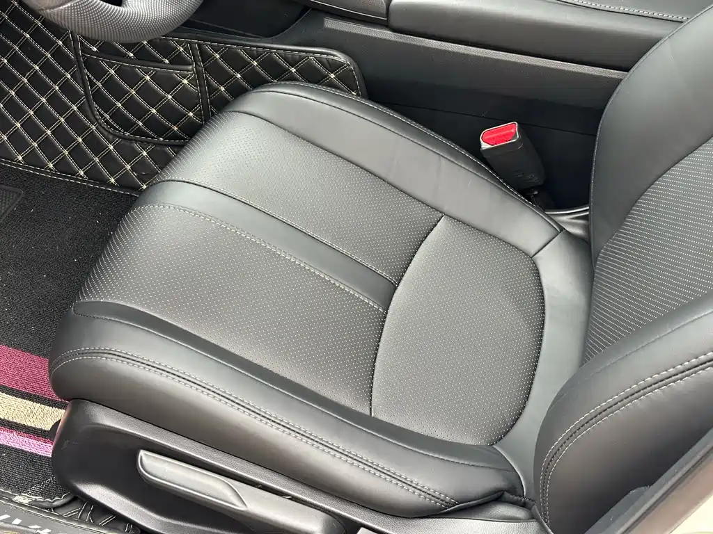 Honda Honda Civic 2019 220TURBO Manual Sport Edition China V 2021 - thumbnail 8