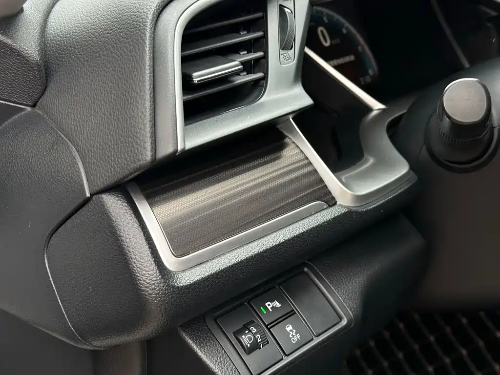 Honda Honda Civic 2019 220TURBO Manual Sport Edition China V 2021 - thumbnail 9