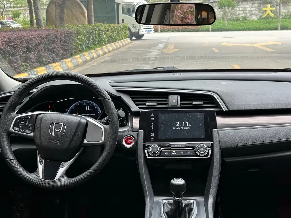 Honda Honda Civic 2019 220TURBO Manual Sport Edition China V 2021 - thumbnail 16