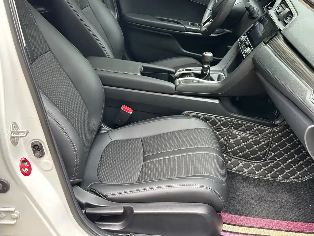 Honda Honda Civic 2019 220TURBO Manual Sport Edition China V 2021 - thumbnail 19