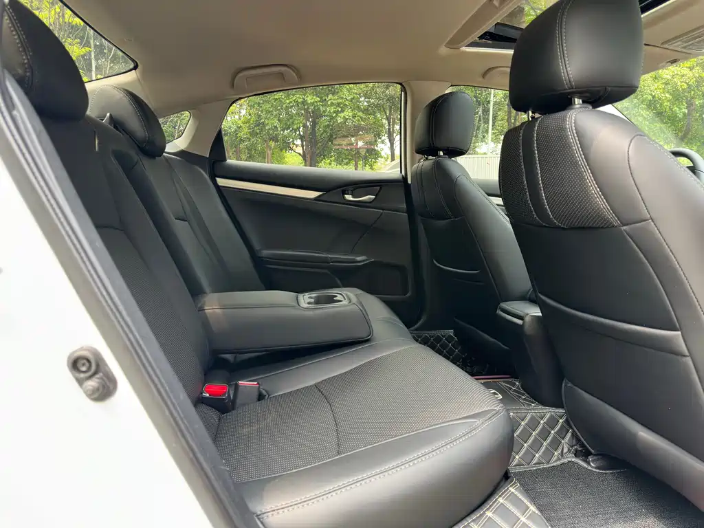 Honda Honda Civic 2019 220TURBO Manual Sport Edition China V 2021 - thumbnail 21