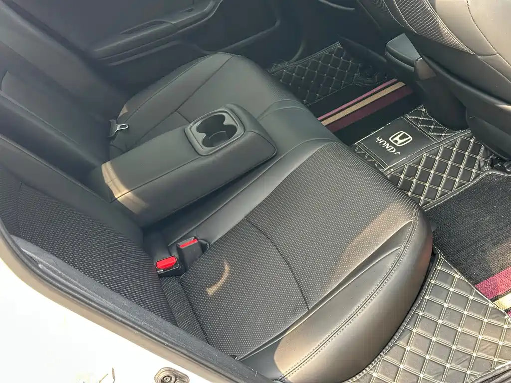 Honda Honda Civic 2019 220TURBO Manual Sport Edition China V 2021 - thumbnail 22