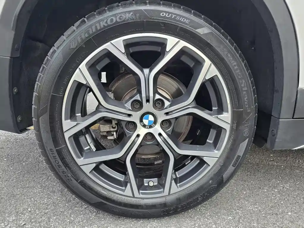 BMW BMW X1 2021 sDrive20Li Premium 2022 - thumbnail 10
