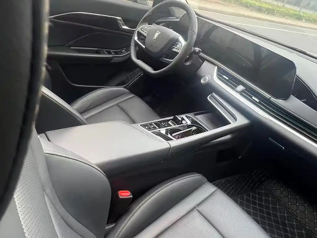 Bestune Bestune B70 2021 1.5T Automatic Lexiang Edition 2021 - thumbnail 9
