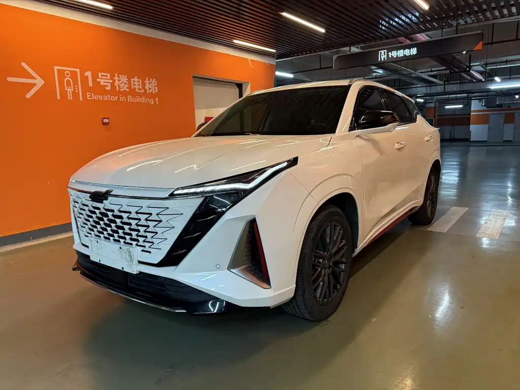 Changan Oshan Changan Oshan Z6 2022 Blue Whale 1.5T DCT Zhixiang 2023 - thumbnail 3