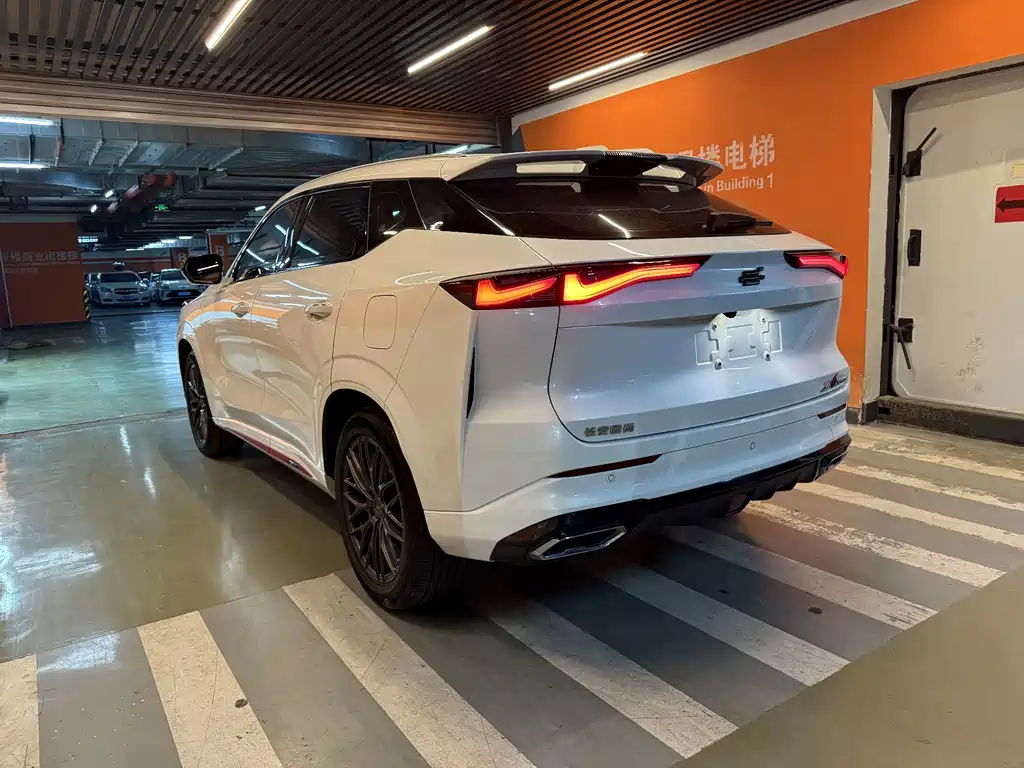Changan Oshan Changan Oshan Z6 2022 Blue Whale 1.5T DCT Zhixiang 2023 - thumbnail 4