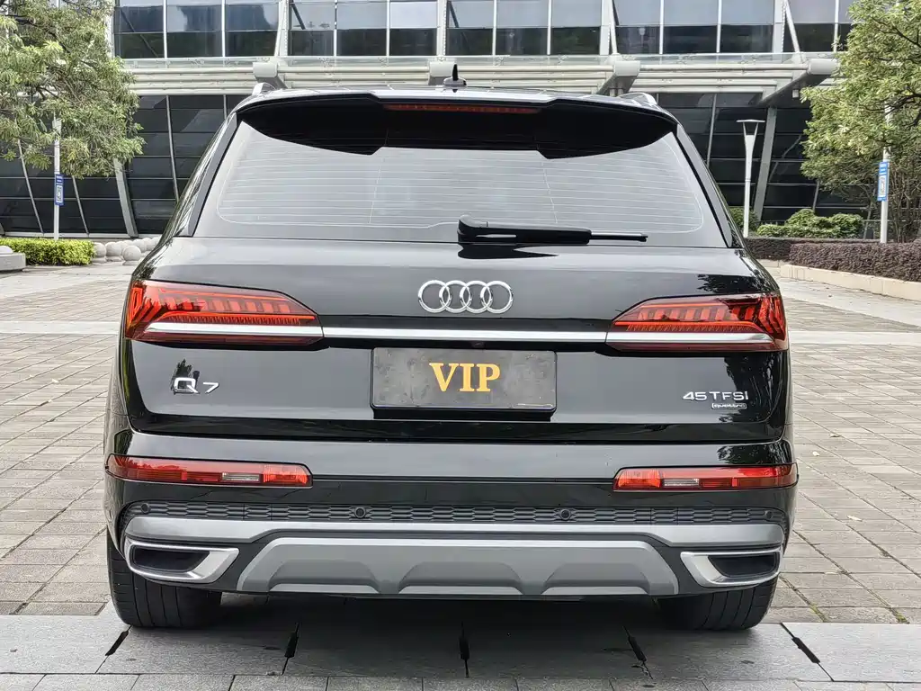 Audi Audi Q7 2024 45 TFSI quattro S line 2024 - thumbnail 6