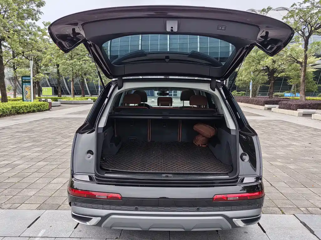 Audi Audi Q7 2024 45 TFSI quattro S line 2024 - thumbnail 12