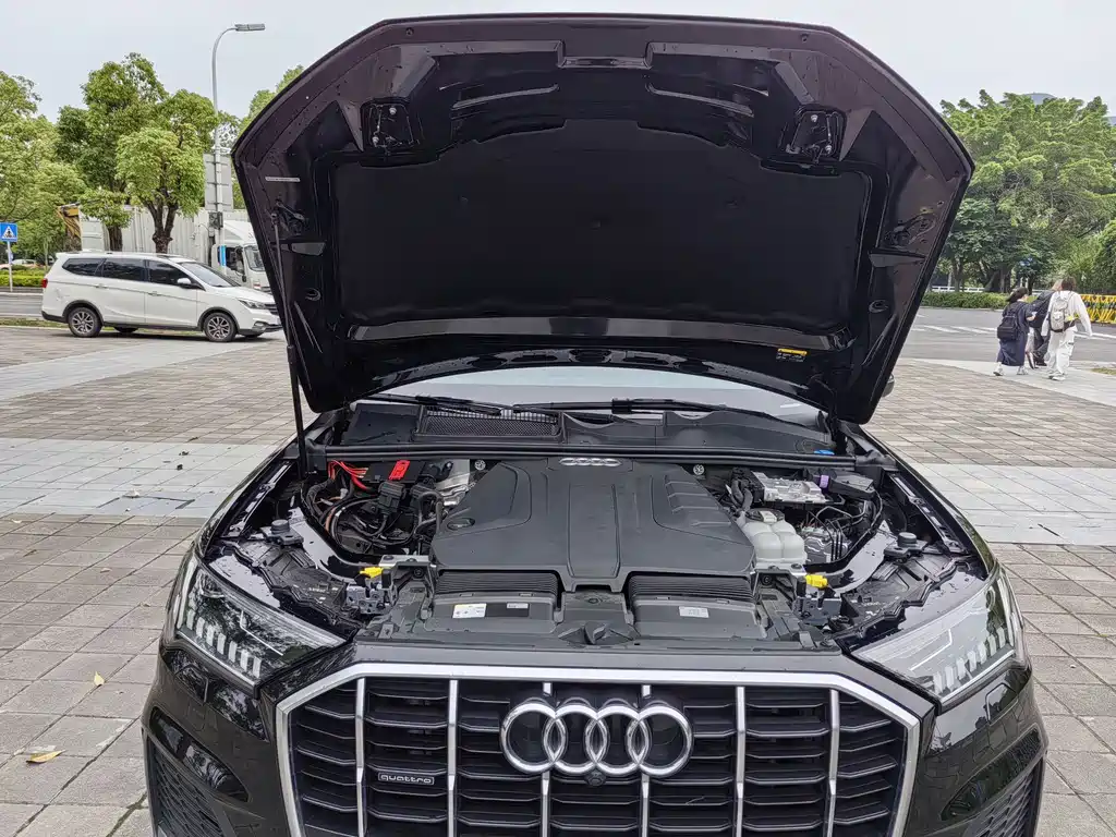 Audi Audi Q7 2024 45 TFSI quattro S line 2024 - thumbnail 13