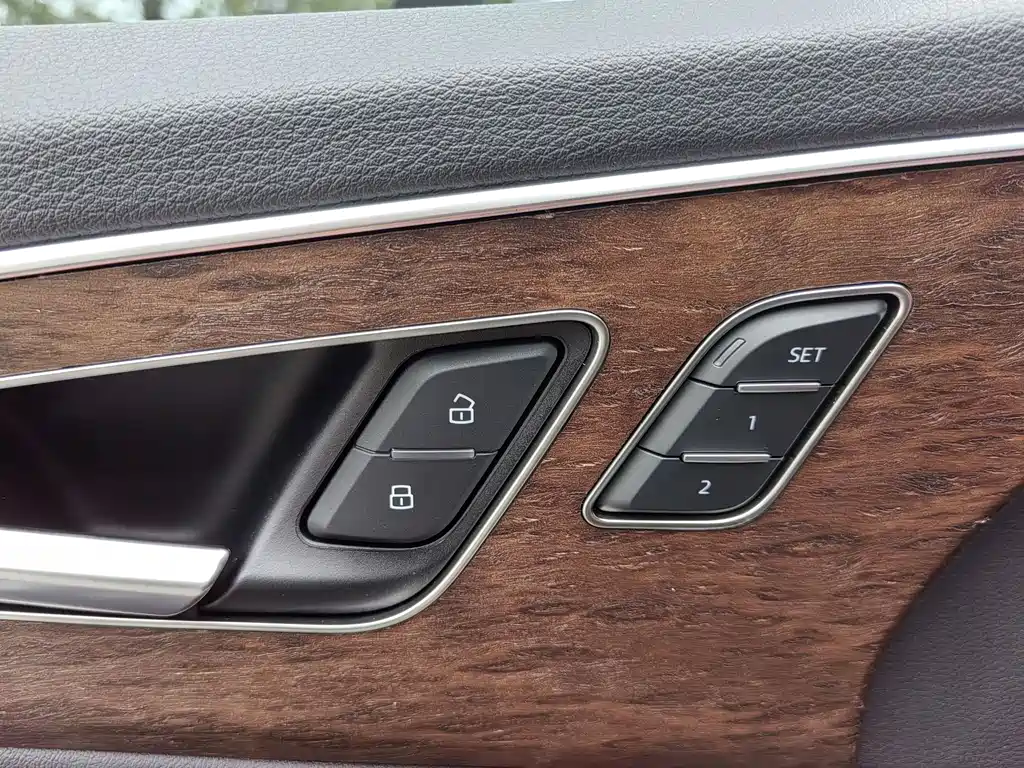Audi Audi Q7 2024 45 TFSI quattro S line 2024 - thumbnail 15