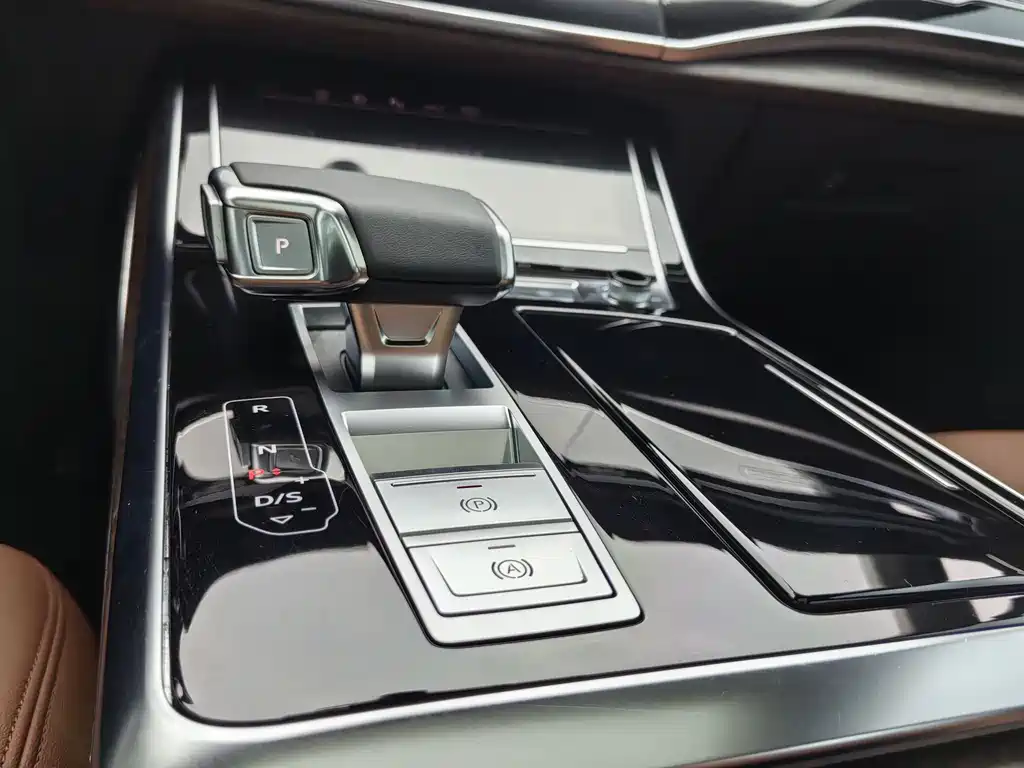 Audi Audi Q7 2024 45 TFSI quattro S line 2024 - thumbnail 29