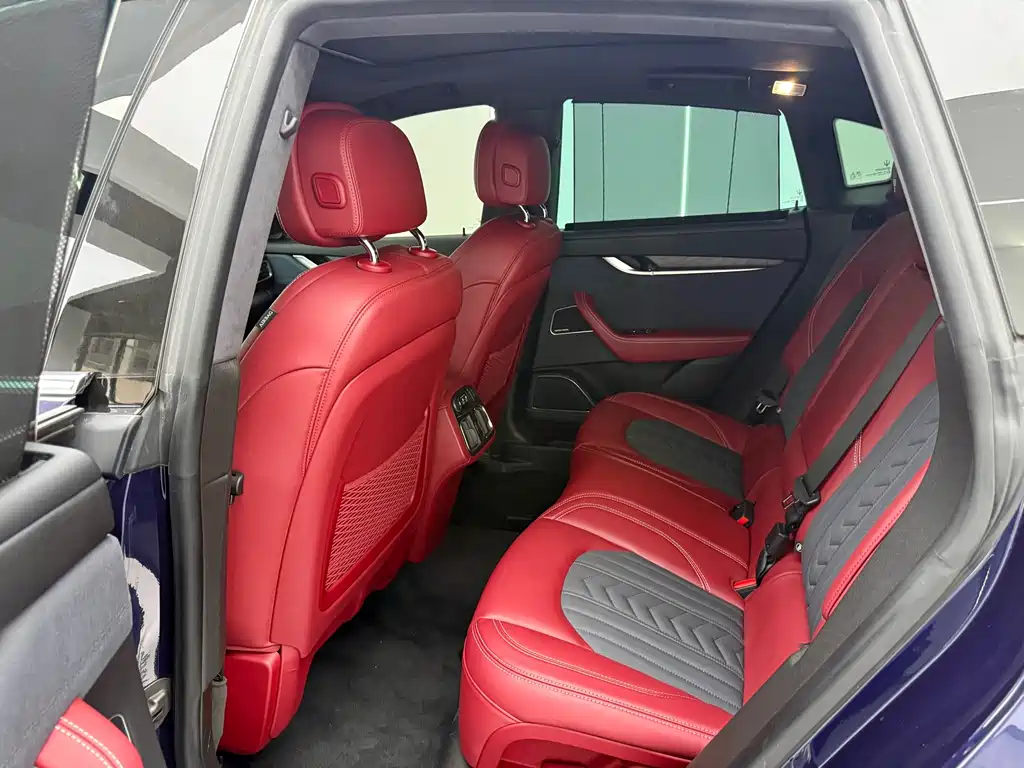 Maserati 2019 Maserati Levante 3.0T Luxury Edition China V 2020 - thumbnail 12