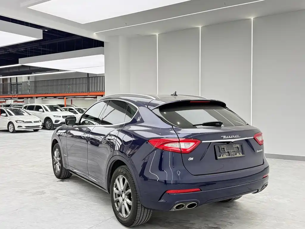 Maserati 2019 Maserati Levante 3.0T Luxury Edition China V 2020 - thumbnail 13