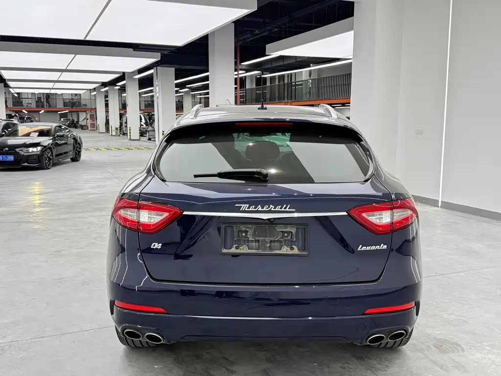 Maserati 2019 Maserati Levante 3.0T Luxury Edition China V 2020 - thumbnail 14