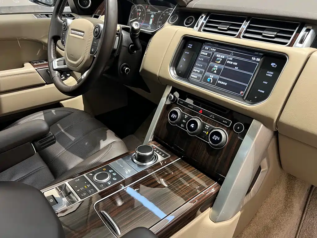 Land Rover Range Rover 2014 3.0 SC V6 Vogue 2014 - thumbnail 27