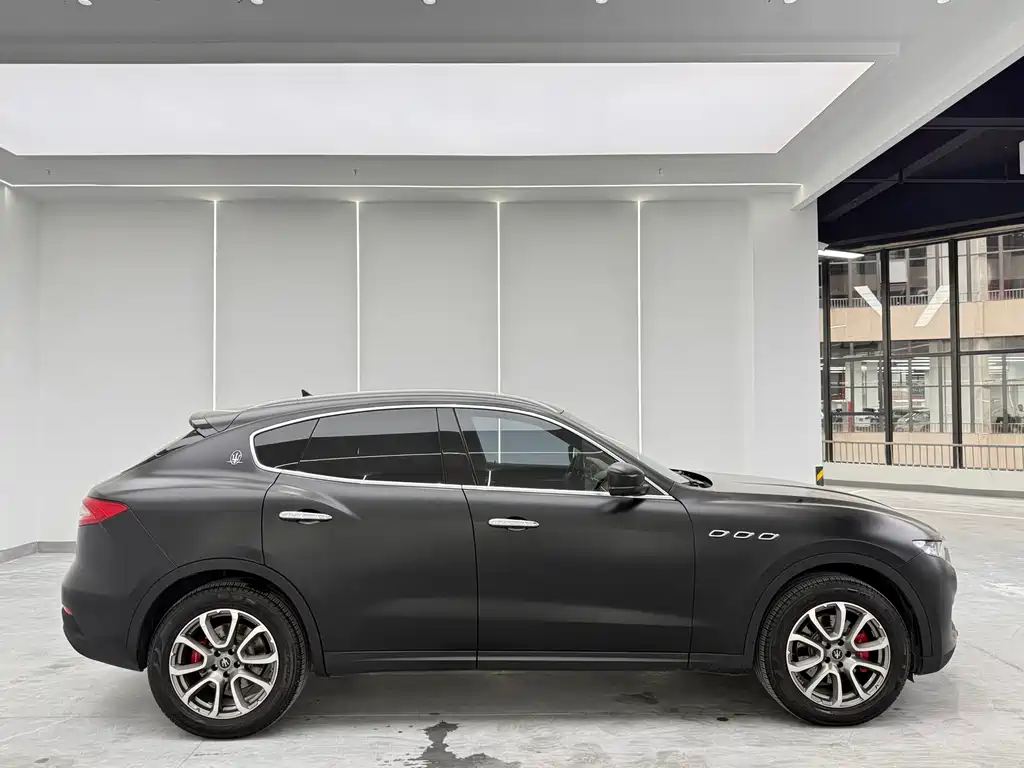 Maserati 2019 Maserati Levante 3.0T Standard Edition China V 2020 - thumbnail 4