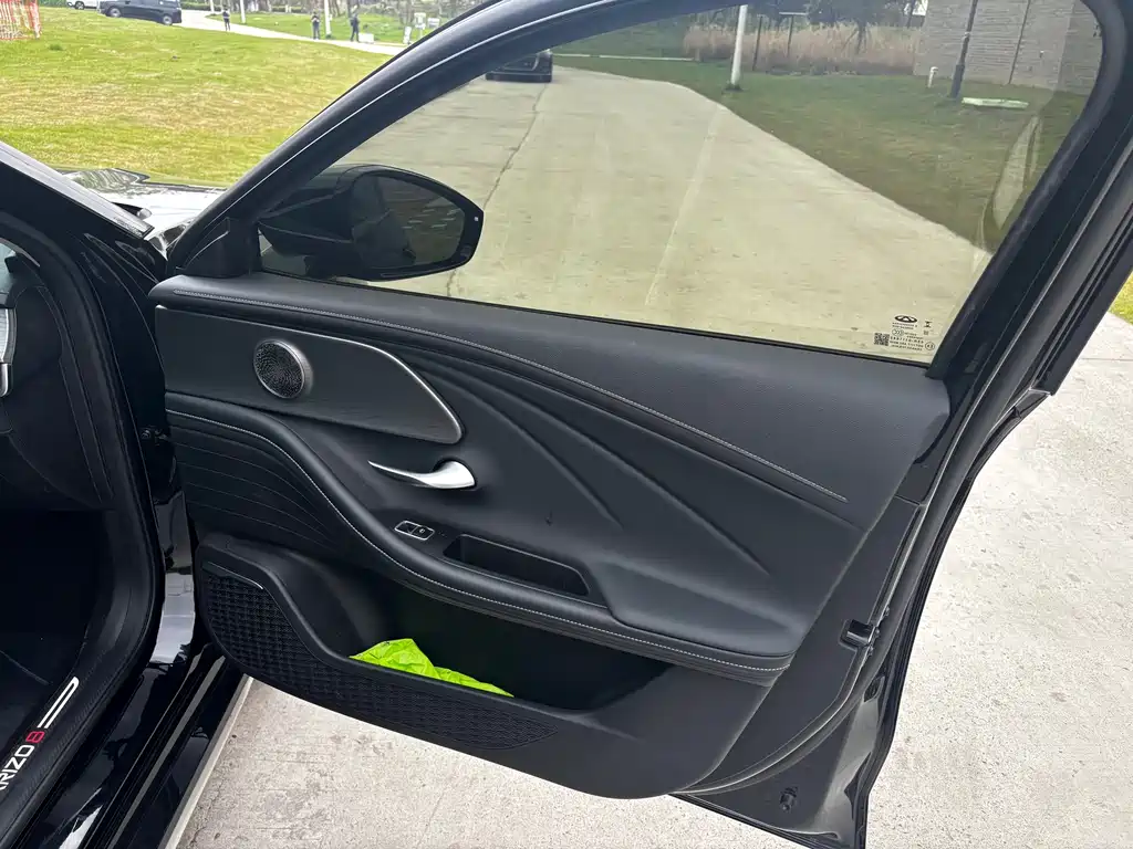 Chery Chery Arrizo 8 2025 1.6T DCT Excellence Edition 2025 - thumbnail 12