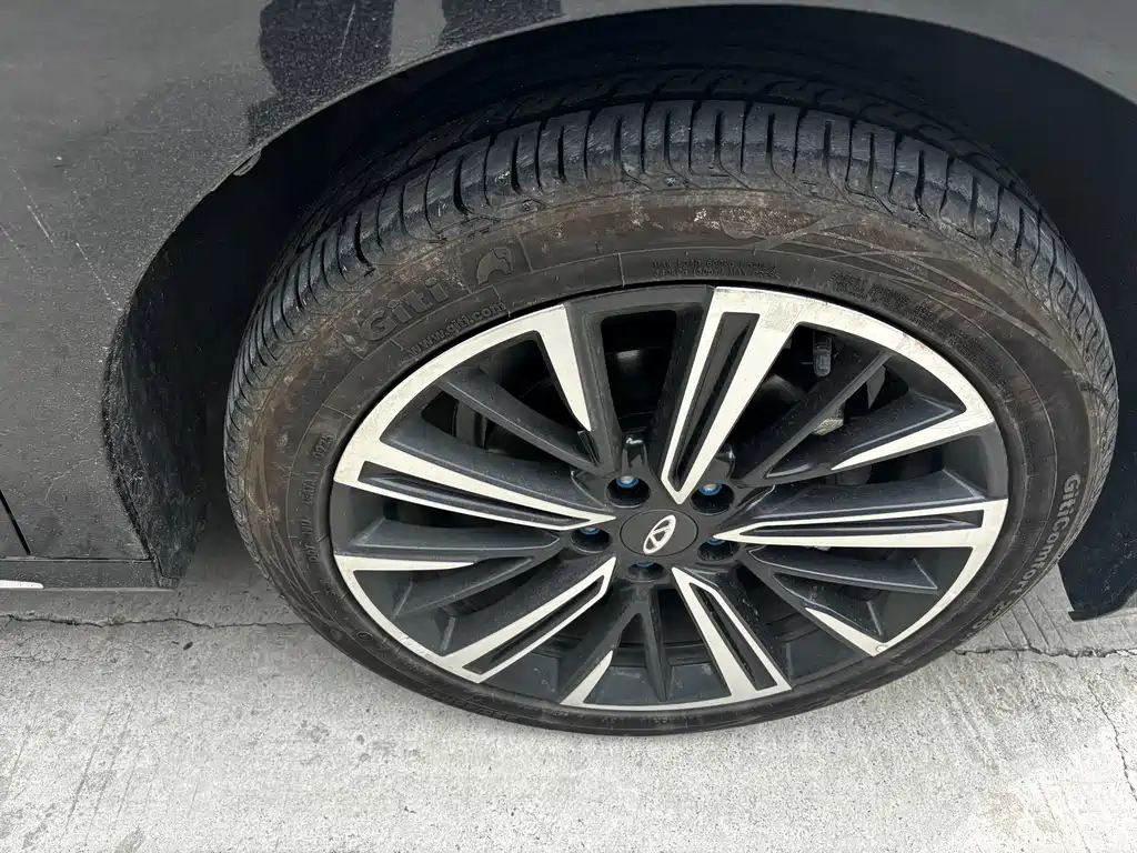 Chery Chery Arrizo 8 2025 1.6T DCT Excellence Edition 2025 - thumbnail 15