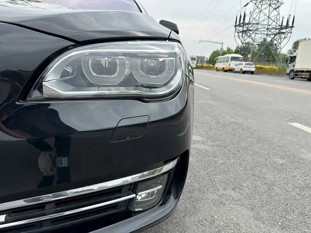 BMW BMW 7 Series 2010 750Li 2010 - thumbnail 10