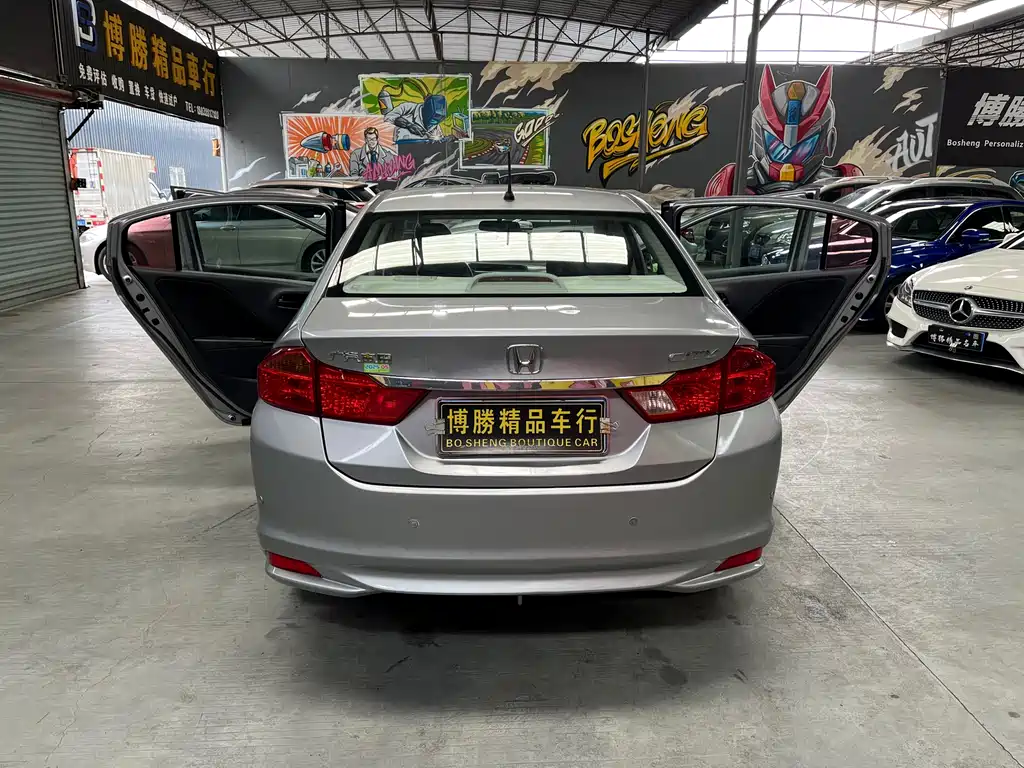 Honda Honda City 2017 1.5L CVT Elite Edition 2018 - thumbnail 6