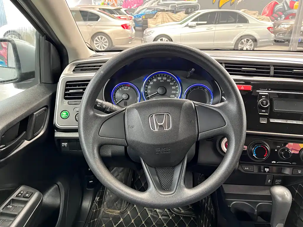 Honda Honda City 2017 1.5L CVT Elite Edition 2018 - thumbnail 12