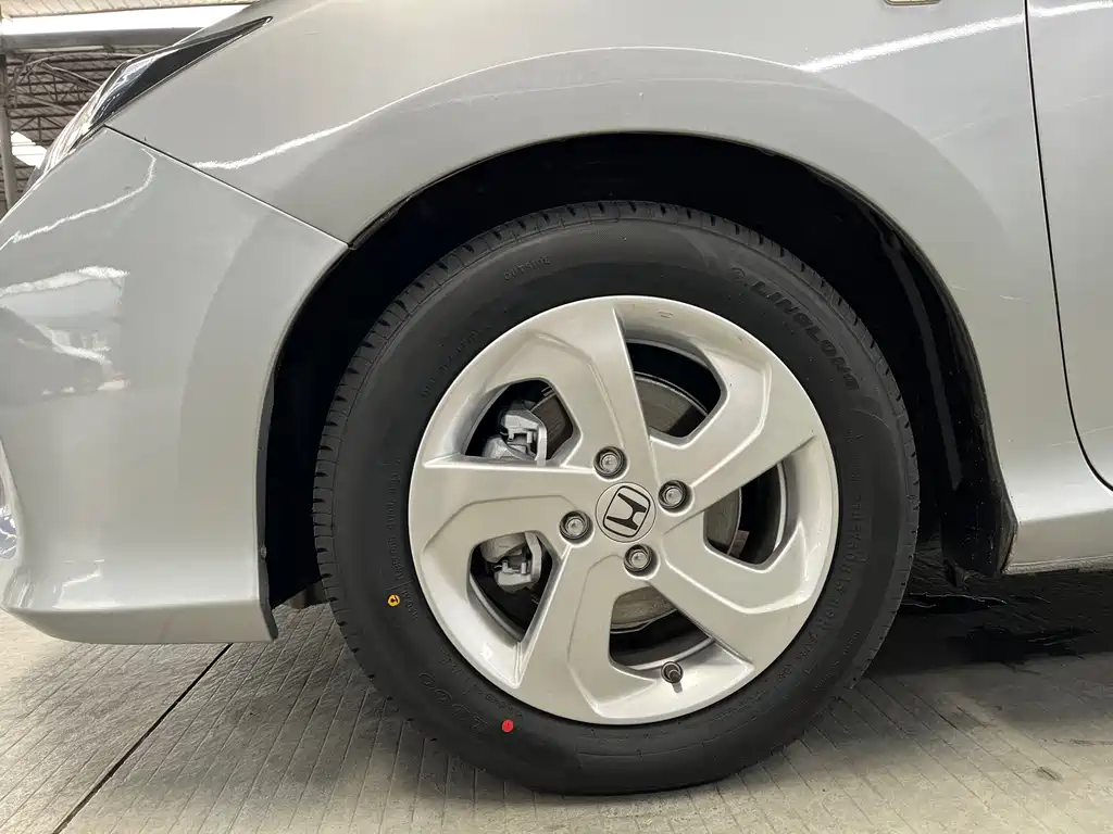 Honda Honda City 2017 1.5L CVT Elite Edition 2018 - thumbnail 21