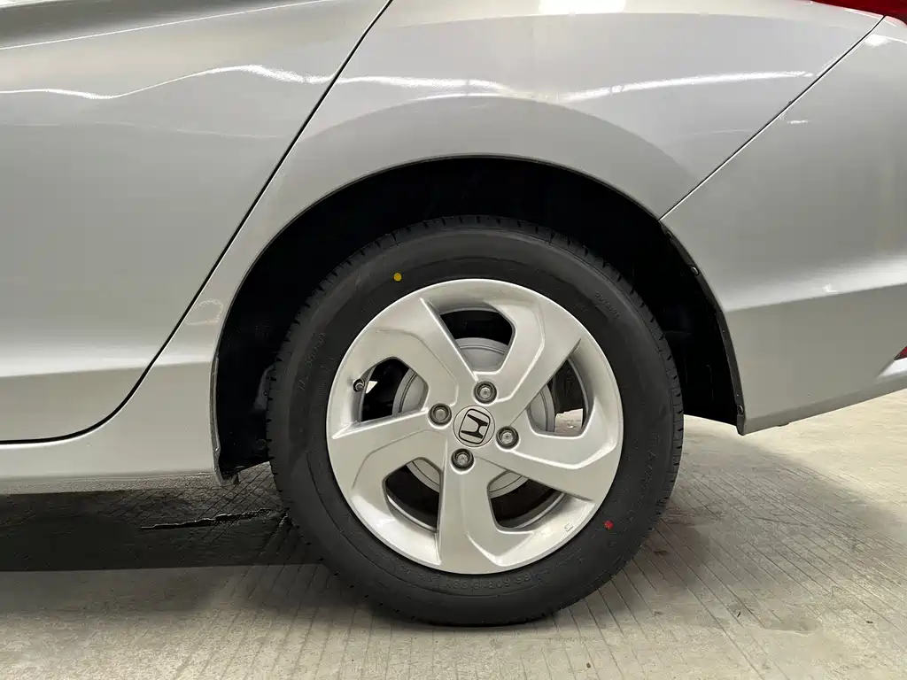 Honda Honda City 2017 1.5L CVT Elite Edition 2018 - thumbnail 22