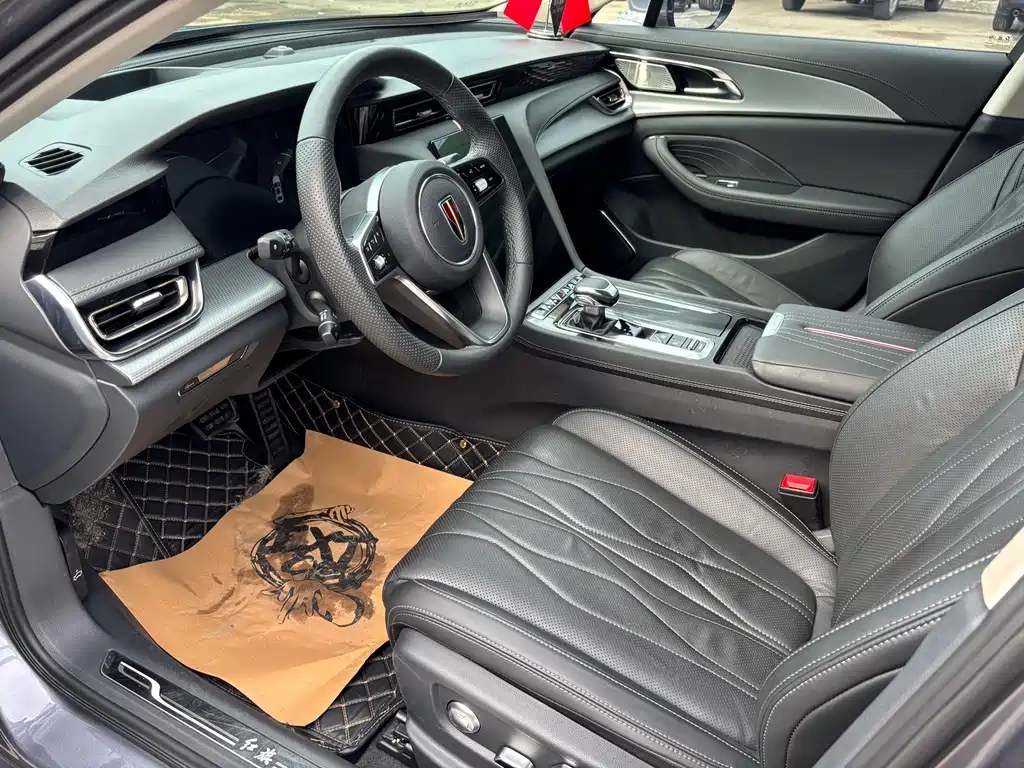 Hongqi Hongqi H5 2023 2.0T Auto Smart Flagship Edition 2022 - thumbnail 3