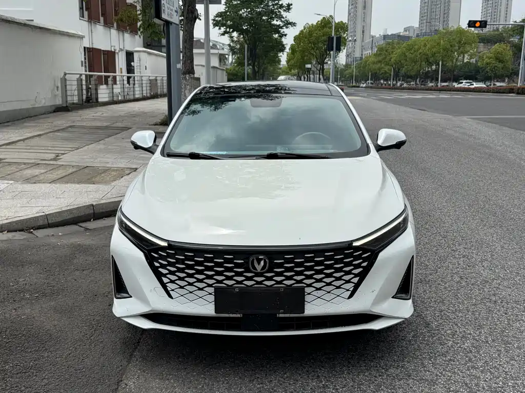 Changan Changan Raeton PLUS 2023 1.5T DCT Luxury 2023 - thumbnail 2
