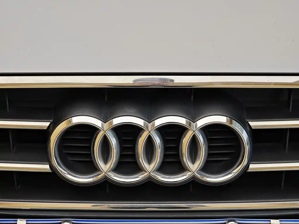 Audi Audi A3 2020 Limousine 35 TFSI Entry Model 2020 - thumbnail 3