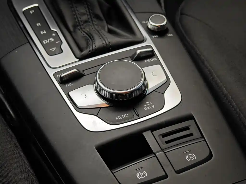 Audi Audi A3 2020 Limousine 35 TFSI Entry Model 2020 - thumbnail 19