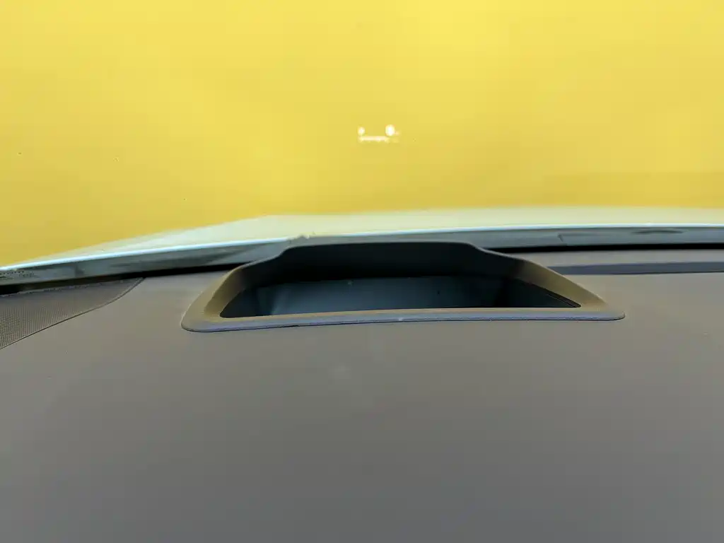 Toyota Sienna 2023 2.5L Hybrid Platinum Edition 2024 - thumbnail 18