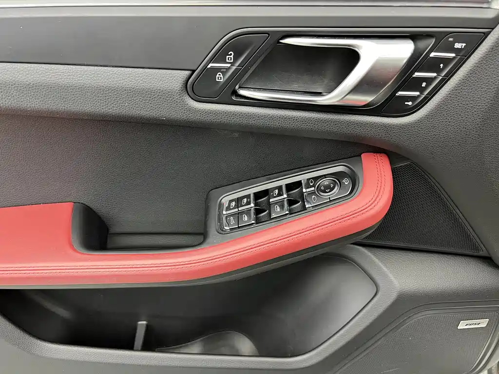 Porsche Macan 2021 Macan 2.0T 2021 - thumbnail 12