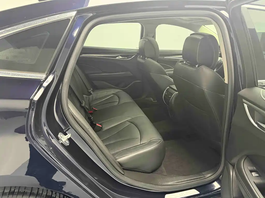 Buick Buick LaCrosse 2019 28T Luxury 2019 - thumbnail 6
