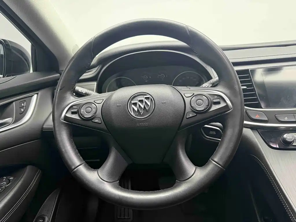 Buick Buick LaCrosse 2019 28T Luxury 2019 - thumbnail 16