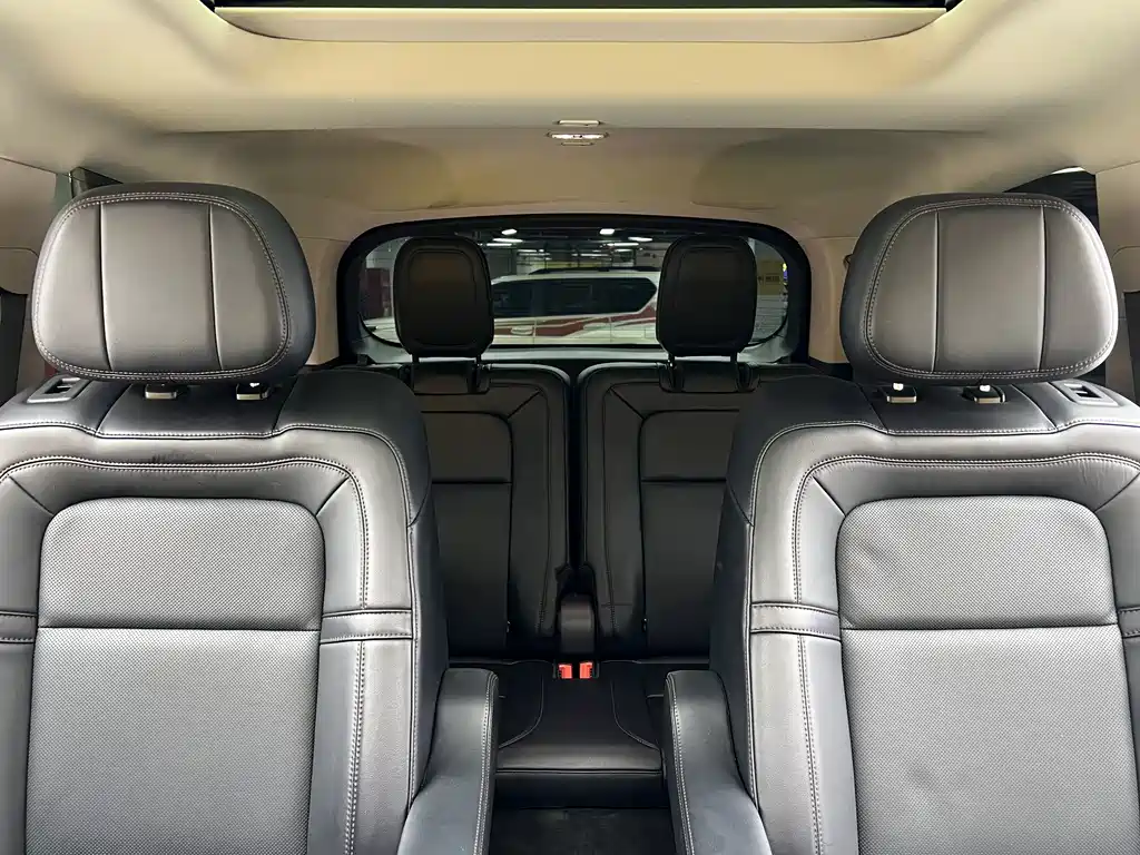 Lincoln Lincoln Aviator 2022 3.0T V6 AWD Premium Edition 2022 - thumbnail 14
