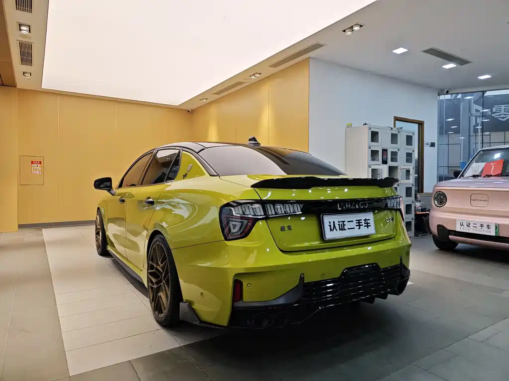 Lynk & Co Lynk & Co 03+ 2.0TD Auto Wind Control Edition 2022 - thumbnail 27