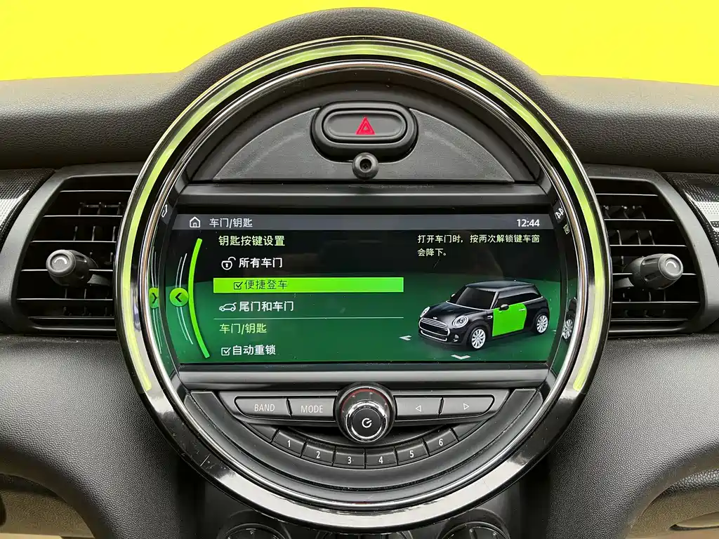 MINI 2019 MINI Cooper Artist 1.5T 2019 - thumbnail 18