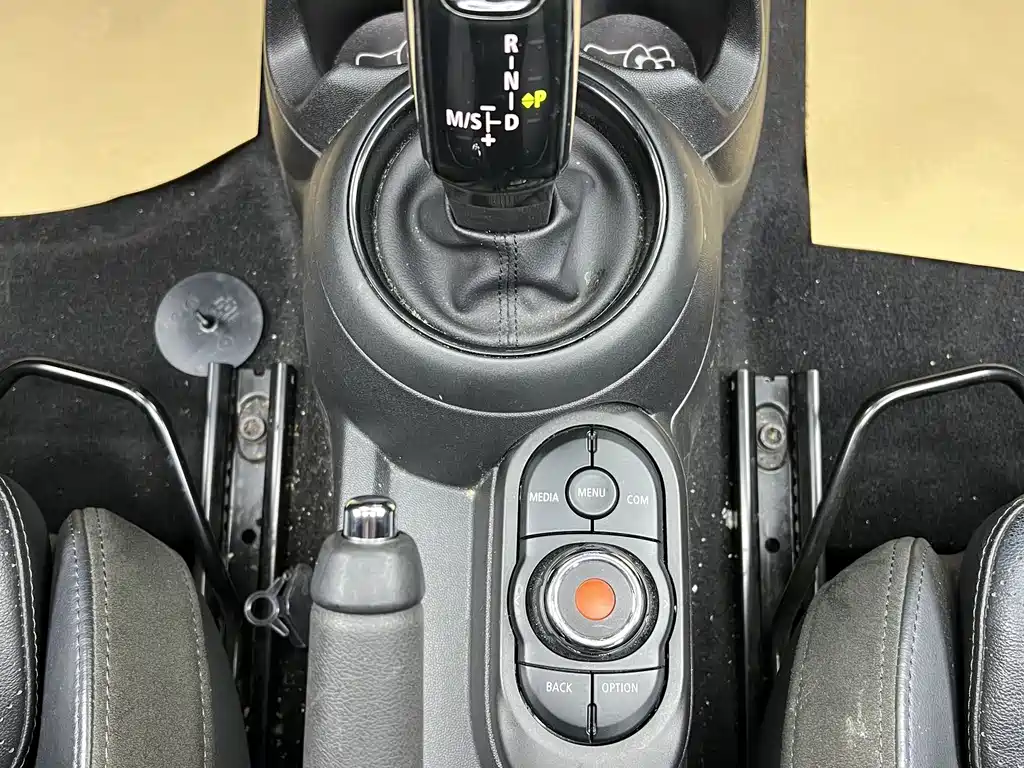 MINI 2019 MINI Cooper Artist 1.5T 2019 - thumbnail 23