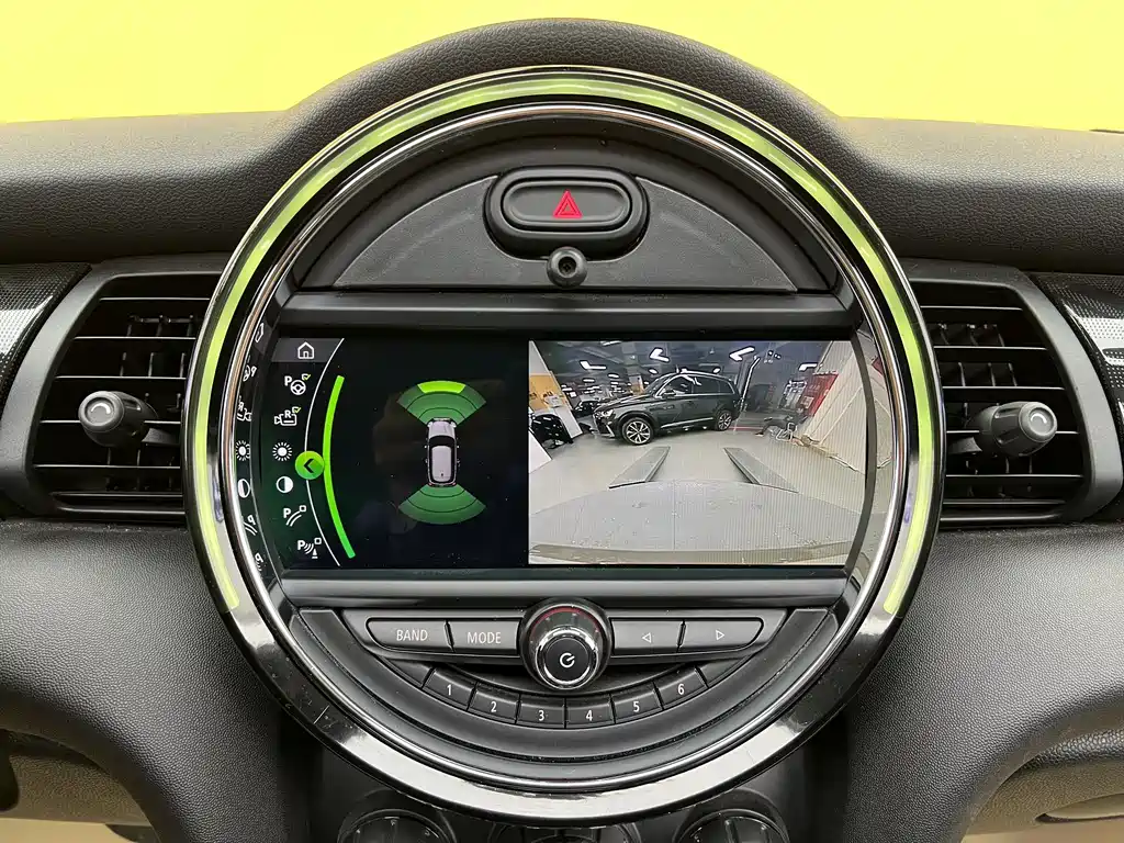 MINI 2019 MINI Cooper Artist 1.5T 2019 - thumbnail 24