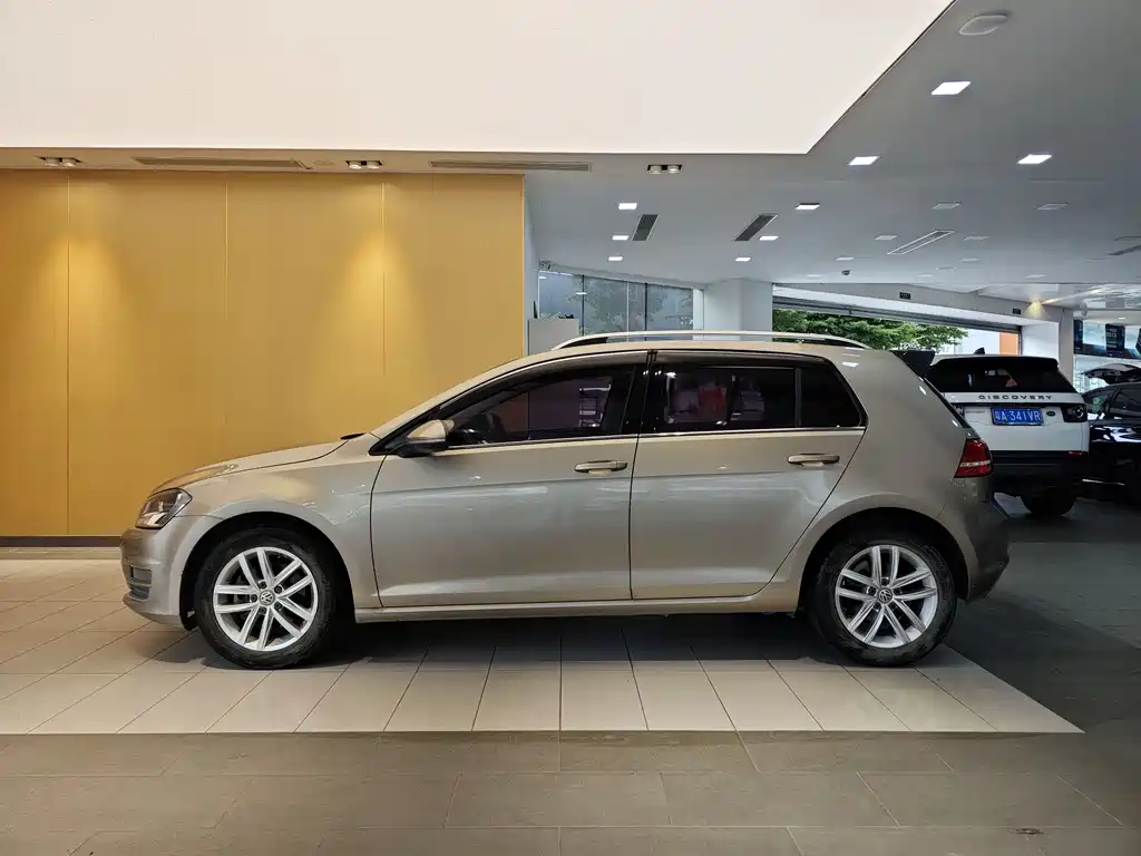 Volkswagen Golf 2015 1.6L Automatic Fashion 2016 - thumbnail 6