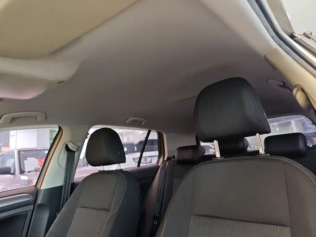 Volkswagen Golf 2015 1.6L Automatic Fashion 2016 - thumbnail 12